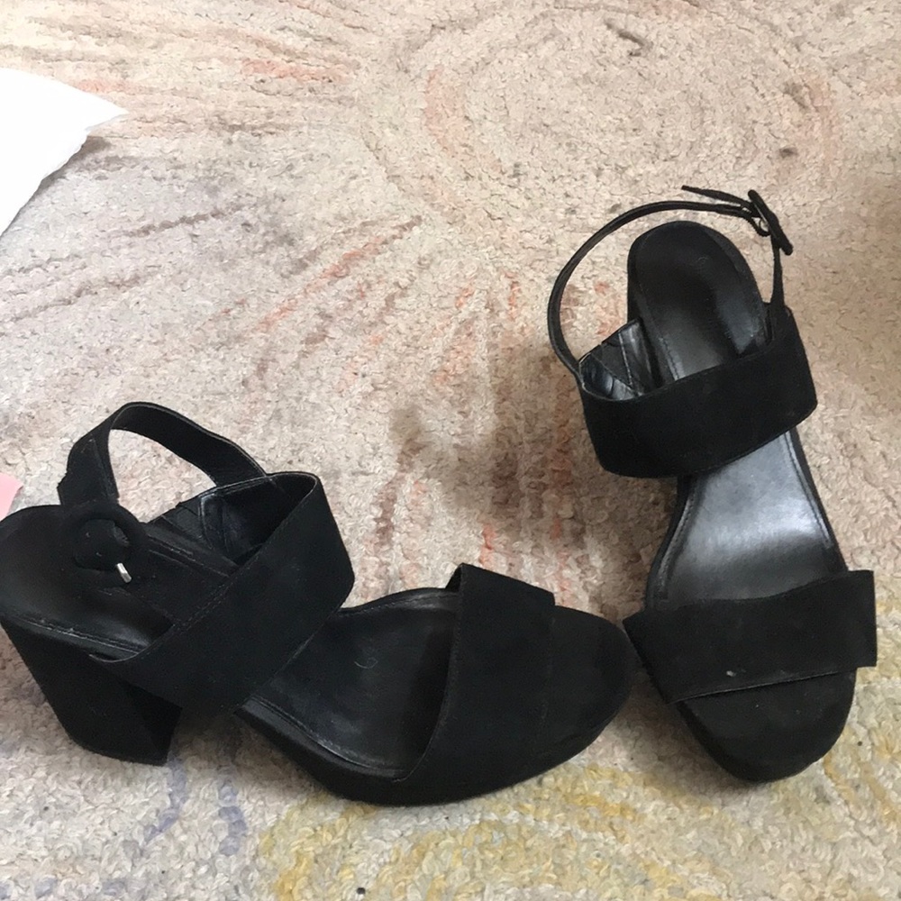 This strapped heels